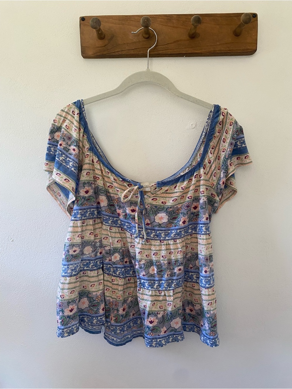 Lucky Brand Blue and Cream Floral Peasant Top